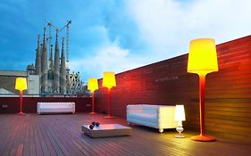 Metropolitan Sagrada Familia